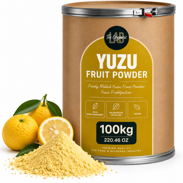 Bulk yuzu powder in a 100 kg drum with fresh yuzu fruit